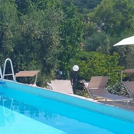 Trullo Le Tre Sorelle Landhuis