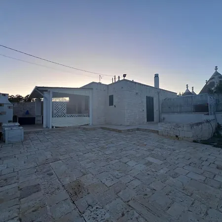 Trullo Le Tre Sorelle * Cisternino