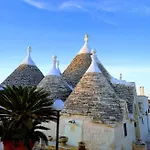 Trullo Le Tre Sorelle Country house