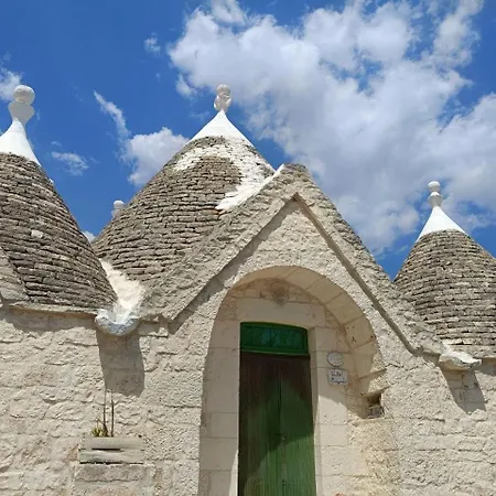 Trullo Le Tre Sorelle Gospodarstwo wiejskie Cisternino