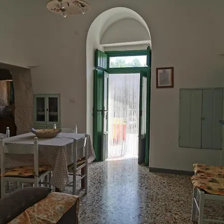 منزل ريفي Trullo Le Tre Sorelle