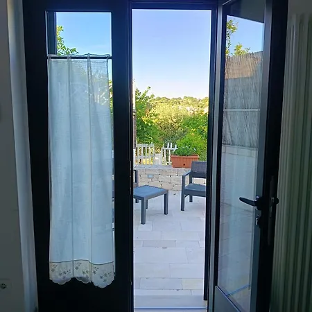 Trullo Le Tre Sorelle منزل ريفي