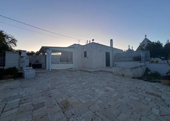 Trullo Le Tre Sorelle * Cisternino